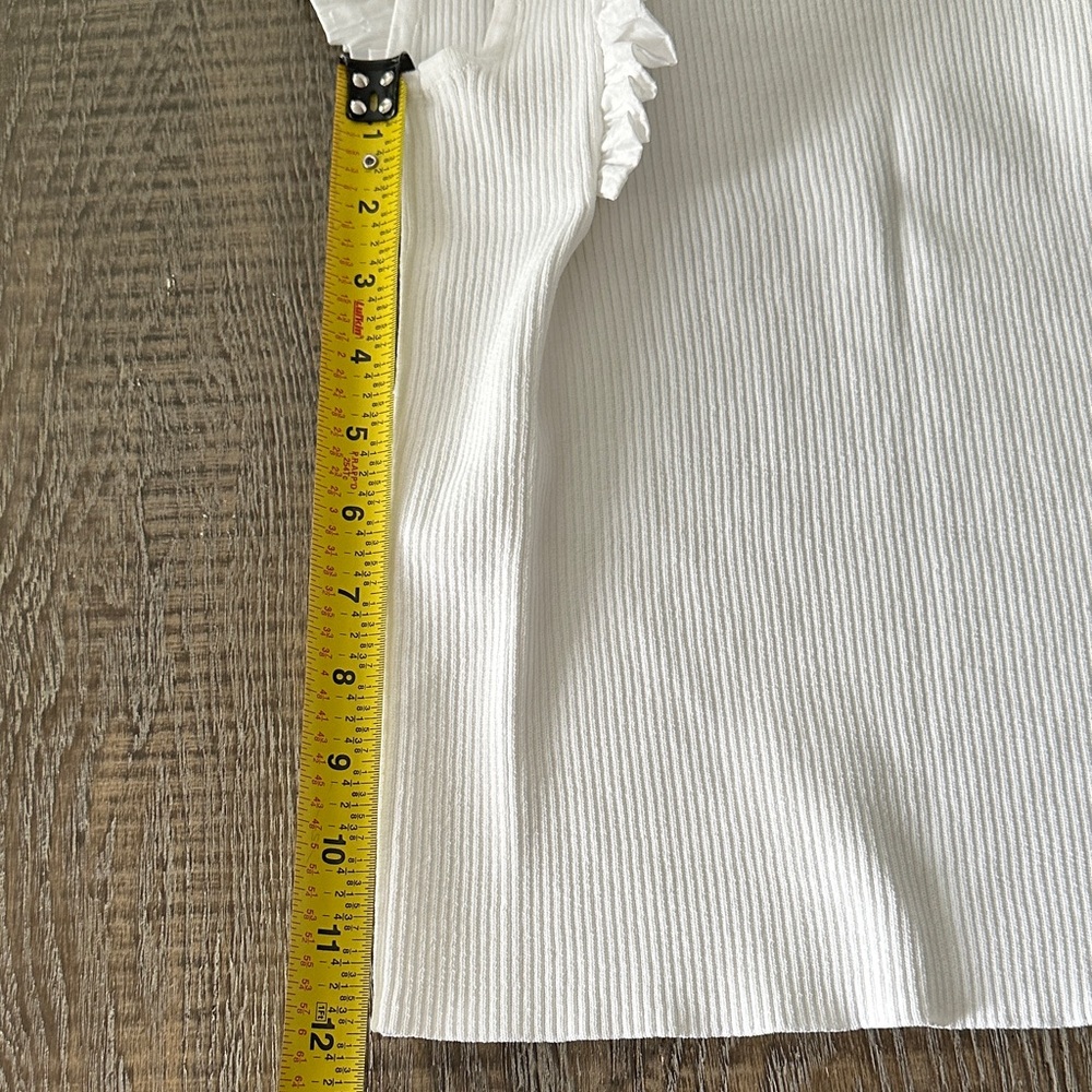 NWOT White Ruffled Sleeve Ribbed Top - Picture 7 of 9